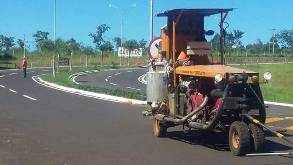 Prefeitura de Caracol realiza pintura de sinalização de trânsito