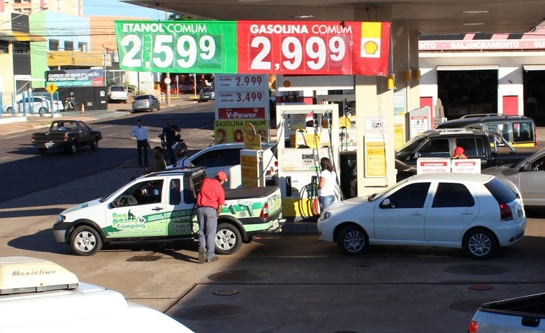 Justiça anula liminar e libera alta dos preços de combustíveis