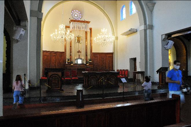 Justiça rejeita pedido do Ministério Público e mantém igrejas abertas em Campo Grande