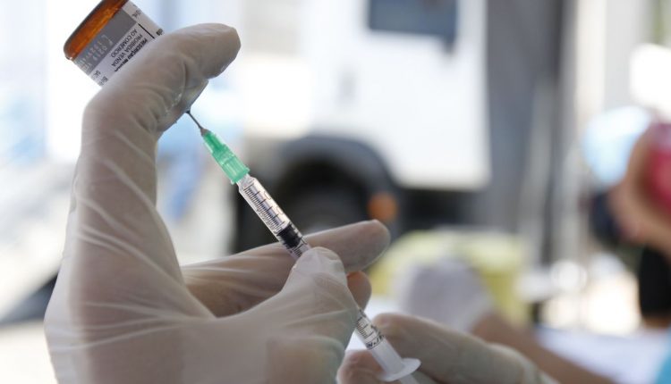 Anvisa aprova uso emergencial e vacinação pode começar nesta semana em Campo Grande