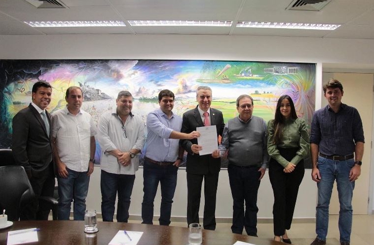 Para beneficiar gestores, Paulo Corrêa “destrava” novo refis de multas do TCE-MS