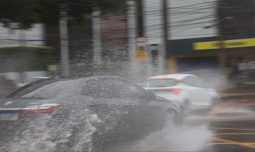 Ciclone extratropical e frente fria trazem chuvas e ventos de 100 km/h para MS